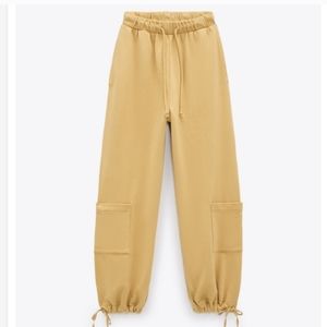 ZARAS Yellow Cargo Drawstring Sweat Pants Size S